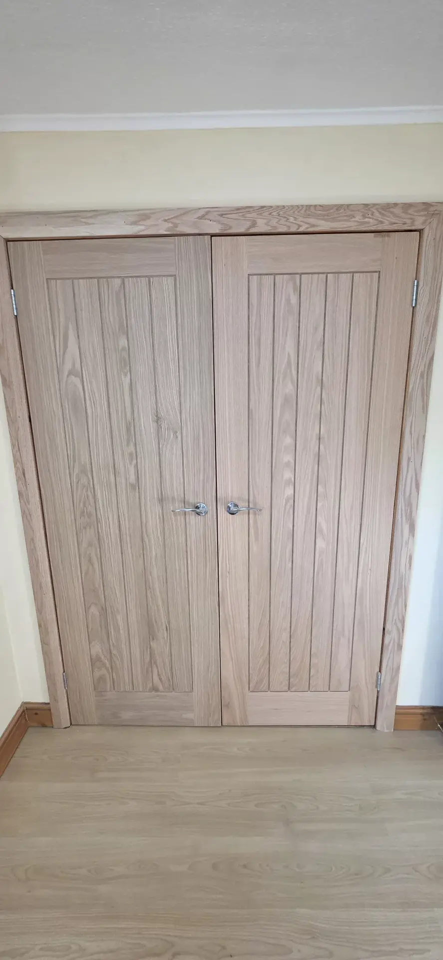 Solid oak internal doors fitted by SGBS Projects