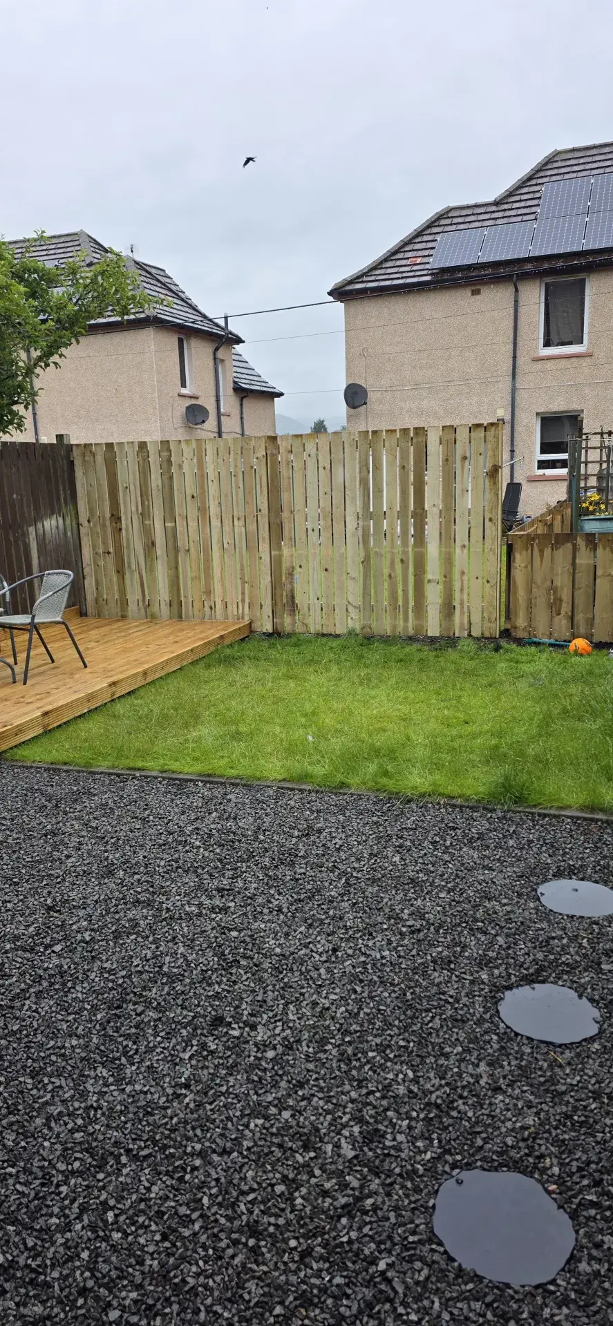 Replacement fence, newly built